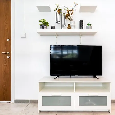 アパート Mila's 1-br In