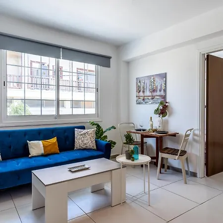 Mila's 1-br In * ラルナカ